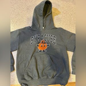 Syracuse University hoodie sweatshirt adult small, dark Heather gray.